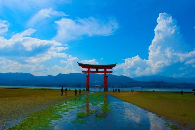 Miyajima Highlights: Itsukushima Shrine & Island Nature - Itsukushima Shrine and the Meaning Behind the Architecture