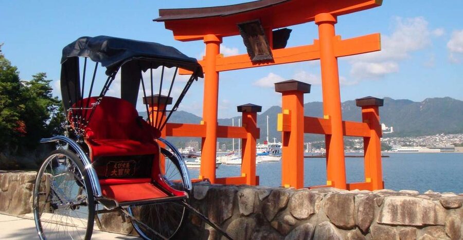 Miyajima: Private Rickshaw Tour to Itsukushima Shrine - A Faster Way to Read Miyajima