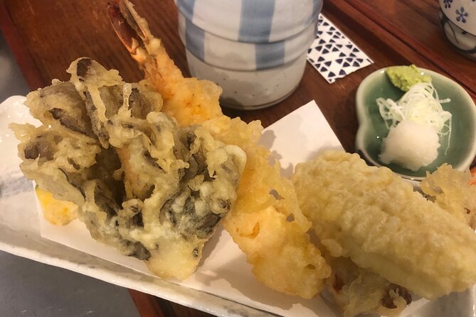 Mondo's most popular plan! Experience making soba noodles and the king of Japanese cuisine, tempura, in Sapporo! - Tempura brings the meal together