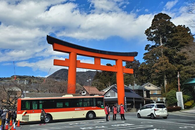 Mount Fuji and Hakone Private Tour from Tokyo (Customizable) - Owakudani Valley and the smell of sulfur