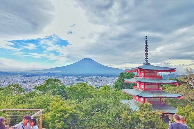 Mount Fuji Full Day Private Tour with English Speaking Driver - Key details that matter