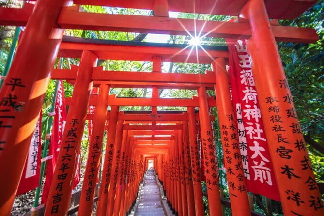Mount Fuji Full Day Sightseeing Tour from Tokyo - Arakurayama Sengen Park delivers the famous pagoda view