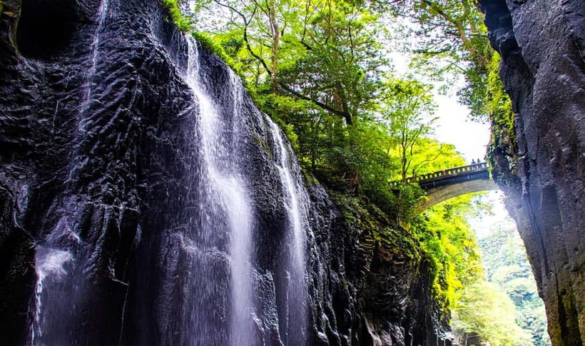 Mt. Aso & Takachiho Gorge Tour with Optional Boat Ride - Who should book this tour?