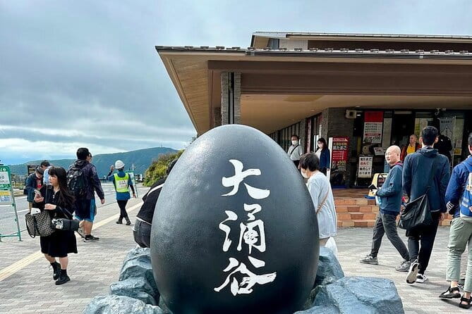 Mt fuji & Hakone customizable day tour w/ English speaking driver - Owakudani gives Hakone its volcanic character