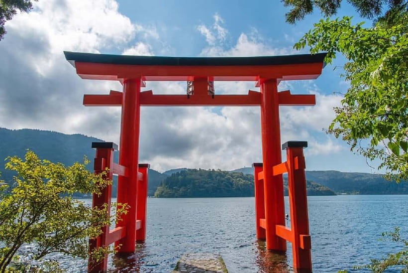 Mt Fuji Hakone/Enoshima Tour:Optional Ropeway/Lake Ashi Boat - Enoshima Island, shrines, and Benzaiten Nakamise Street