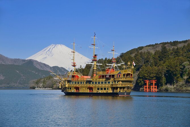 Mt. Fuji & Hakone: Fuji Sengen Shrine, Cruise, and Ramen-Making - Making ramen at the Mt. Fuji Ramen Factory