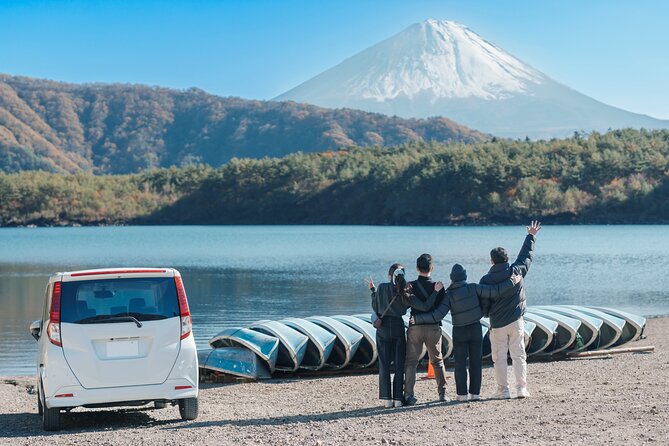 Mt. Fuji Highlight Photo Spots One Day Tour from Tokyo - Shimoyoshida Honcho Street and old Japan in the frame