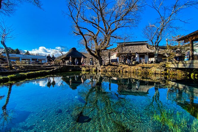MT. FUJI/ Private Tour delivered and guided by a top-tier driver - Oshino Hakkai and its clear spring waters