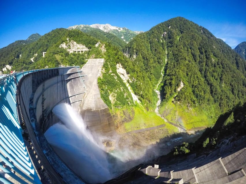 Nagano: Tateyama-Kurobe Guided Walking Tour - The guide can make a complicated day feel simple