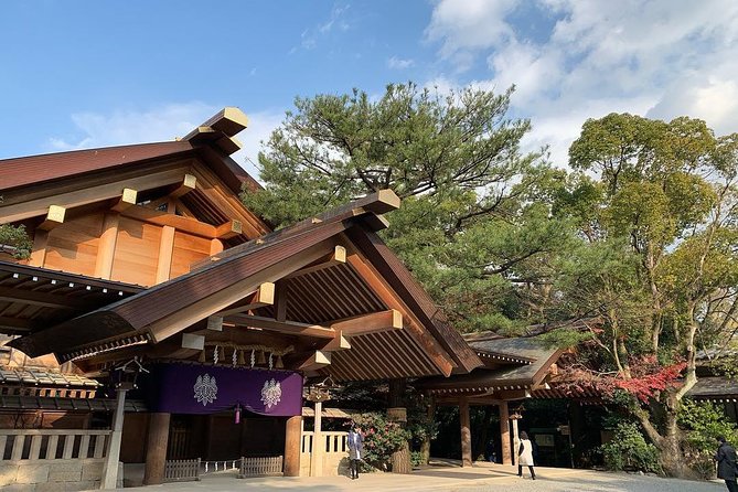 Nagoya Half-day Private Custom Tour with National Licensed Guide - Nagoya Sword Museum and the value of a good guide