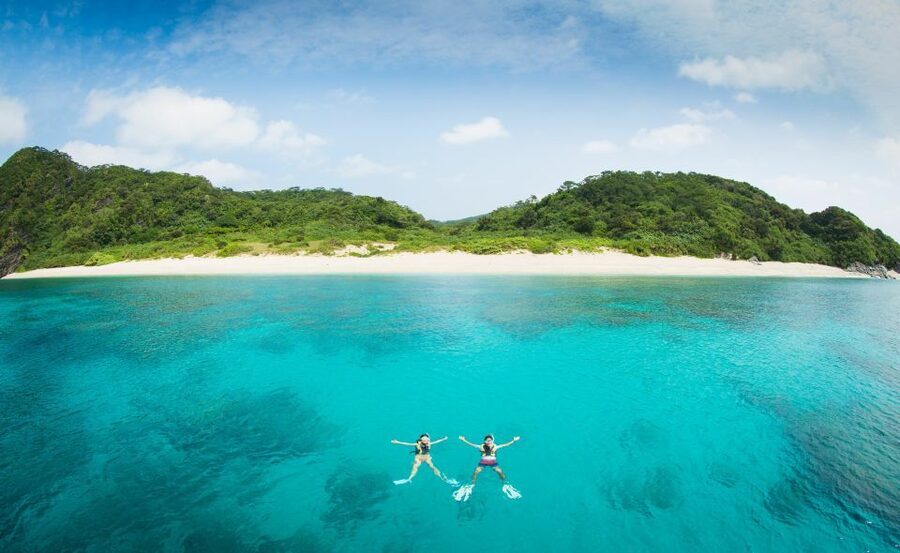 Naha, Okinawa: Keramas Island Snorkeling Day Trip with Lunch - Comfort after the water