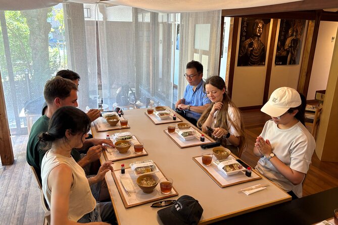 Nara Highlight Walking Tour with Furoshiki Experience with Lunch - Todai-ji and the Great Buddha
