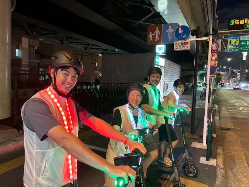 Night E-Scooter Ride to Tokyo Tower - No License Needed - A Five-Minute Photo Stop at Zojo-ji Temple