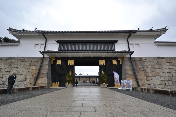 Nijo Castle and Imperial Palace Visit with Guide - Starting at Nijo Castle’s great gate