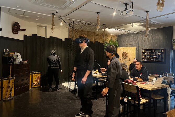 Ninja experience in Takayama - Special Course - Blowgun arrows and sword iai