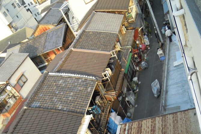Nostalgic Osaka walk, totally different from Dotonbori - Why Karahori feels so different from Dotonbori