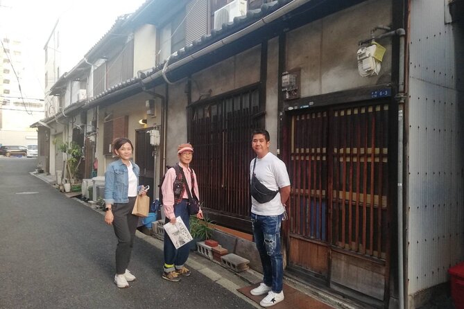 Nostalgic Osaka walk, totally different from Dotonbori - The old moat wall and a quiet café lane