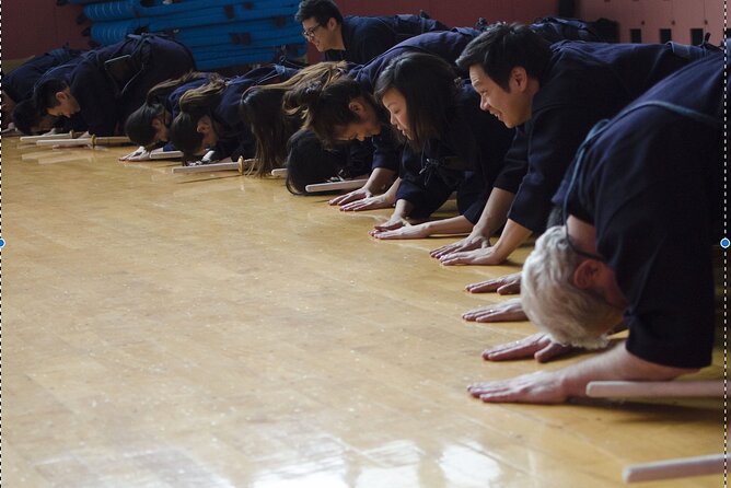 Okinawa 2-Hours Genuine Kendo/Samurai Experience in Japan - Meeting Taiji Yamakawa and learning from an expert
