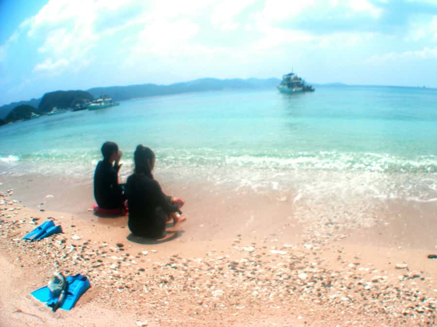 Okinawa: From Naha: Kerama Islands 1-day snorkeling tour - Lunch, tea, and the practical side of a boat day