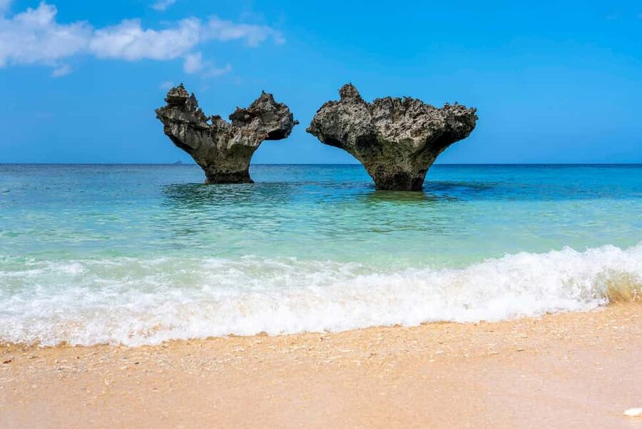 Okinawa Full Tour: Castle, Manza, Kouri, Aquarium & American - The four things I would know before booking