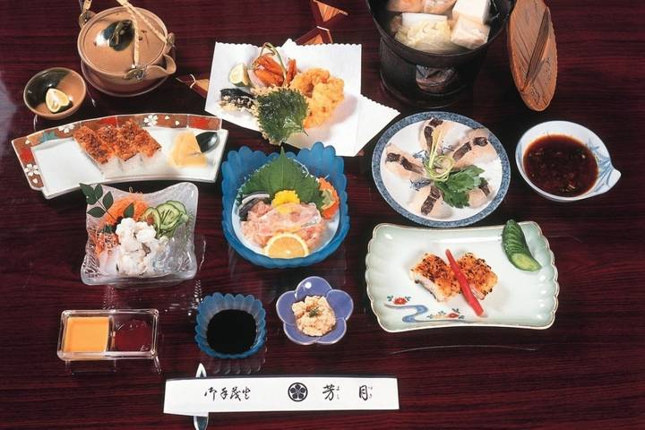 On Trails through Ancient Japan by DIAMIR Erlebnisreisen - 16-Day Tour Review - At a glance