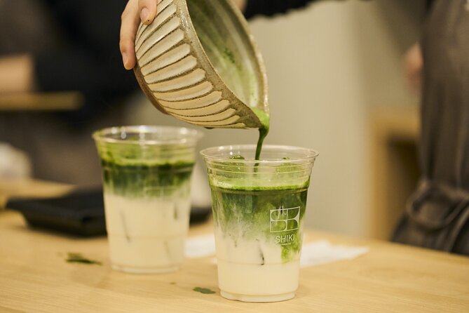 Osaka: 2-Hour Nightlife District Walking & Local Food Culture - What the guide adds to the route