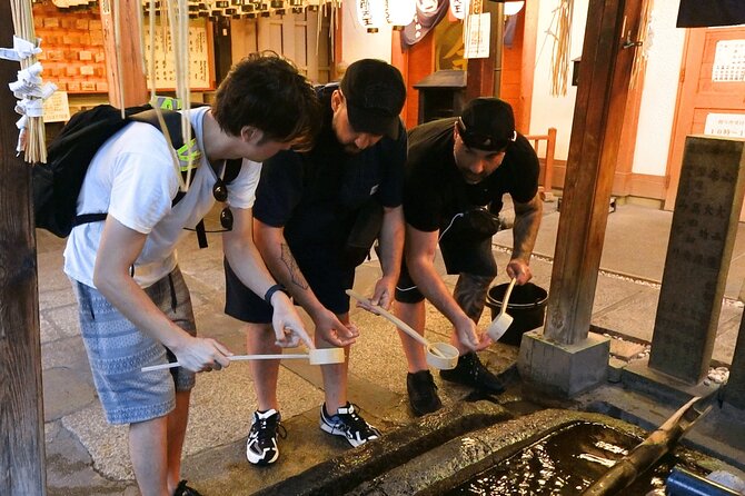 Osaka 4-Hour Walking Tour: Hotspots and Hidden Gems - Kuromon Market, Osaka’s Food Corridor