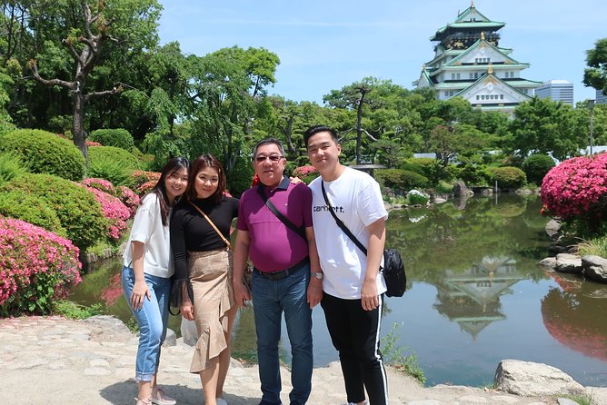Osaka Castle and a visit to the longest shopping street in Japan - Why this half-day tour works in Osaka