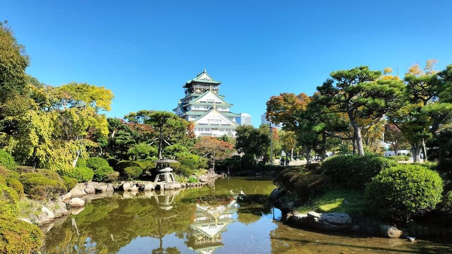 Osaka Castle Guided Tour - Meeting at the castle or nearby
