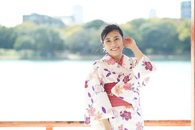 Osaka Castle Walking Tour - Is $21.08 good value?