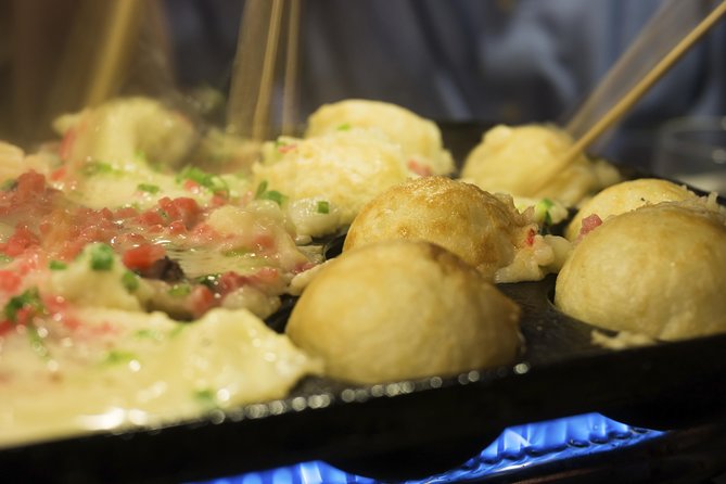 Osaka Cooking Class: Okonomiyaki &Japanese cuisines experience - Key points at a glance