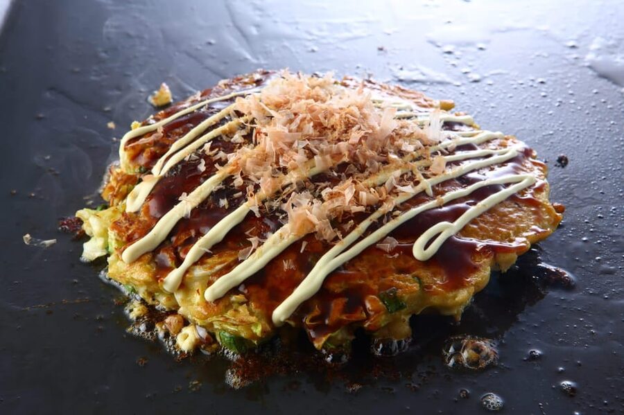 Osaka: Cooking Class & Sake Tasting with Local Market Visit - Making niku-sui, Osaka’s beef soup