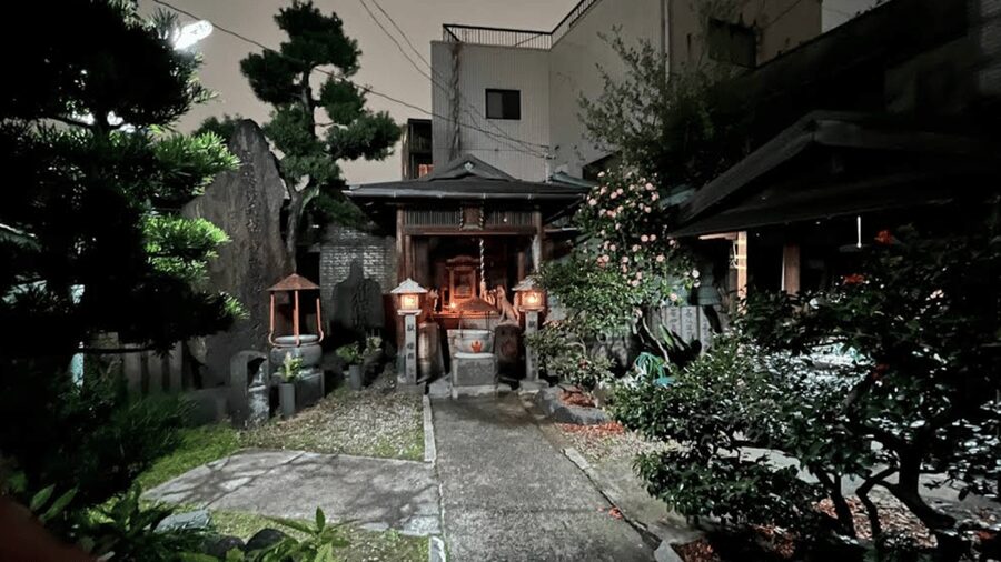 Osaka: Deep Backstreets Walking Tour with Dinner Option - Back Alleys and Two Local Side Dishes
