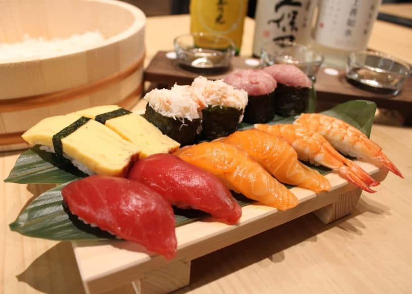 Osaka Dotonbori: Sushi Making Experience - Why This Works Well in Dotonbori
