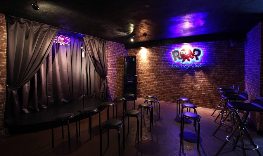 Osaka: English Stand Up Comedy Show at Osaka Comedy Club - What the Osaka Comedy Club experience feels like
