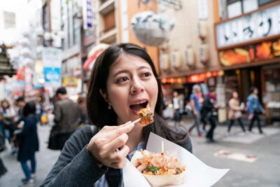 Food Tour Kuromon Market & Dotonbori with Guide