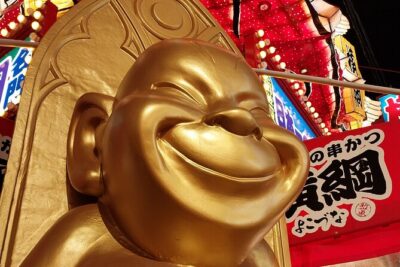 Osaka Food Tour with 10 Classic Japanese Tastings & Drinks