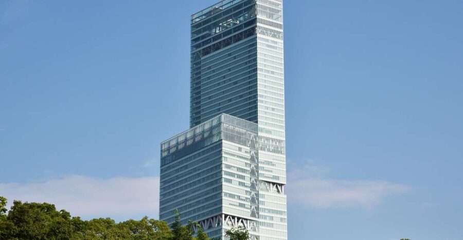 Osaka: Full-Day Sightseeing Tour by Private Vehicle - A useful first look at Osaka’s long story