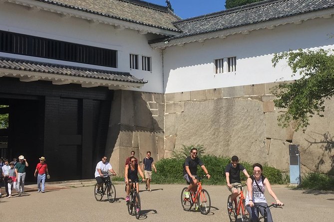 Osaka in a Nutshell: Three hour bike tour - Osaka Castle Park, greenery, and a useful history lesson