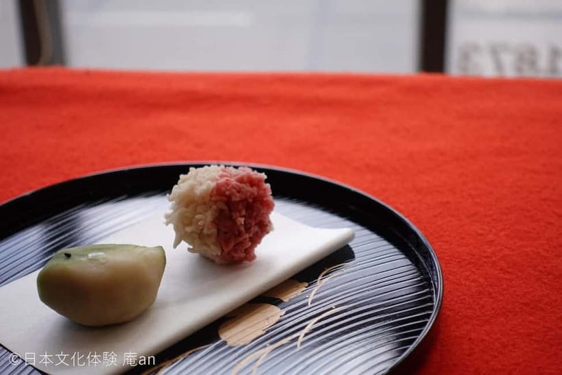 Osaka: Japanese Traditional Sweets Making and Tea Ceremony - Matcha grinding brings the tea lesson to life