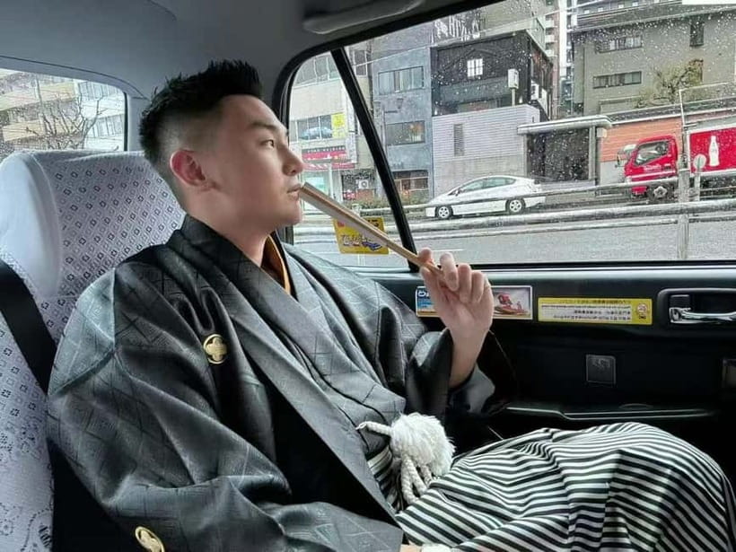Osaka: Kimono or Yukata Rental &Photos Service Options - Choosing between a kimono and a yukata