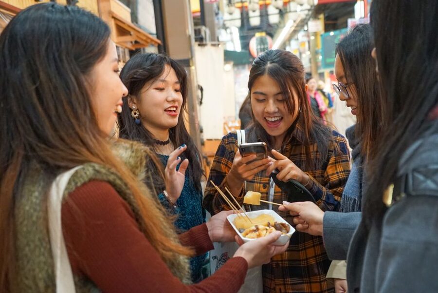 Osaka: Kuromon Market Food Walking Tour (6 stops, 6 tastes) - Meeting near Nippon-bashi Station