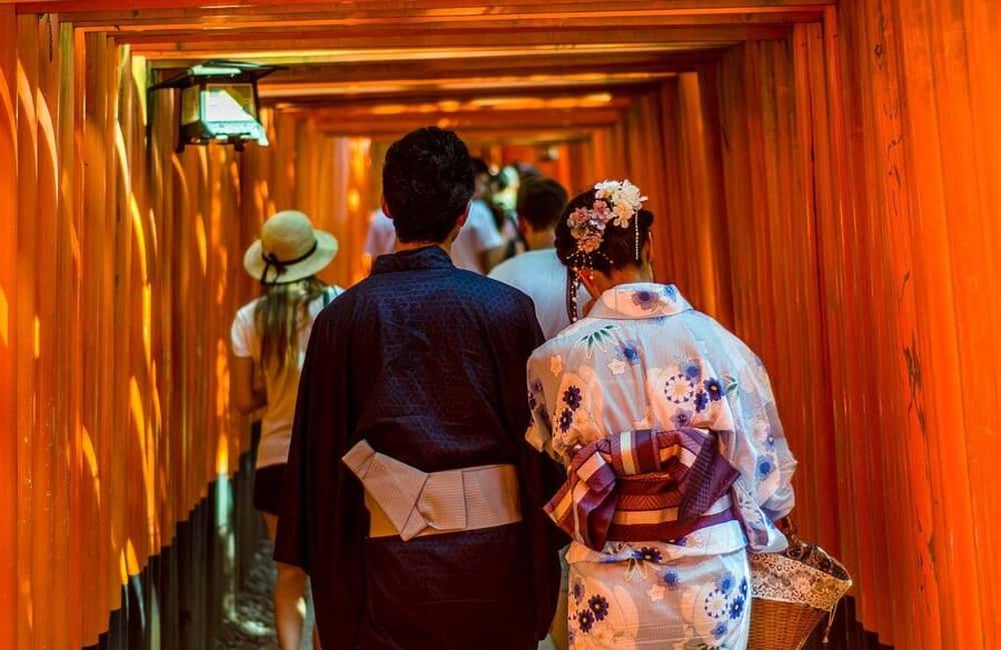 Osaka/Kyoto: Arashiyama, Nara Park, Fushimi Shrine Tour - Should you book this tour?