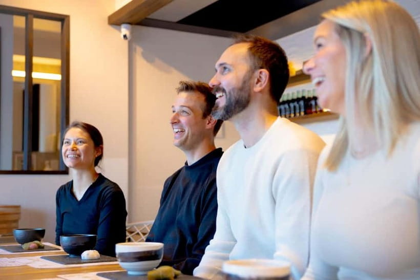 Osaka: Matcha Making Experience with Japanese Sweets - What the instructors do especially well