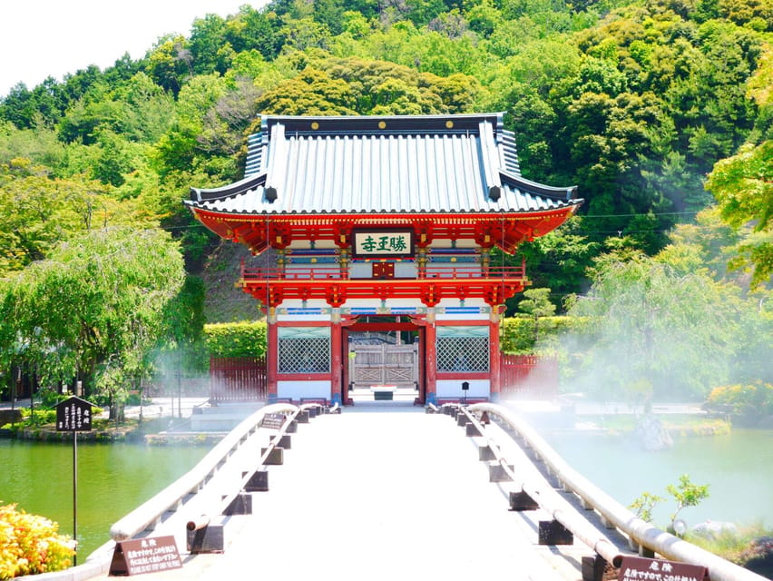 Osaka: Minoh, Katsuoji Temple, & Minoh Falls Full-day Tour - Key points at a glance