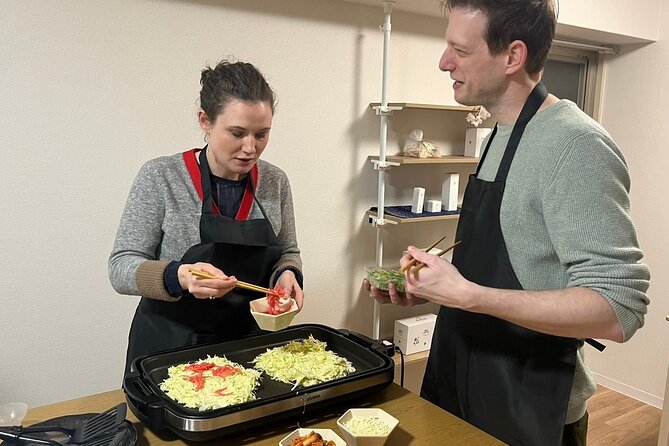Osaka Okonomiyaki Cooking Class "Learn here and make it at home" - Finding the kitchen near Shinsaibashi and Honmachi