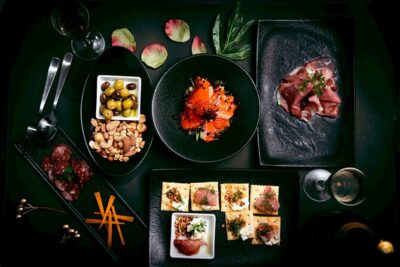 PICCADILLY PREMIUM DINNER SHOW&NIGHTCLUB with Tasting