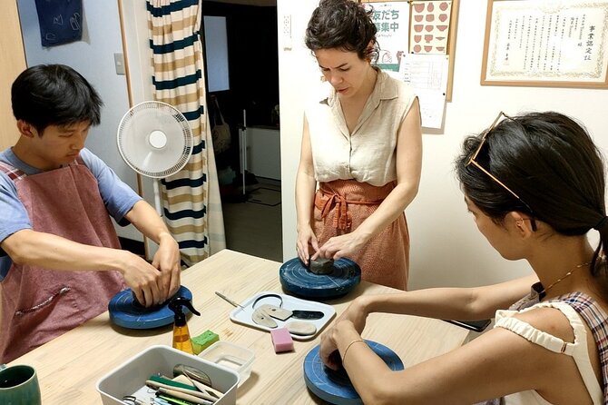 Osaka: Private Japanese Traditional Ceramics Experience - A two-hour pottery class with a personal pace