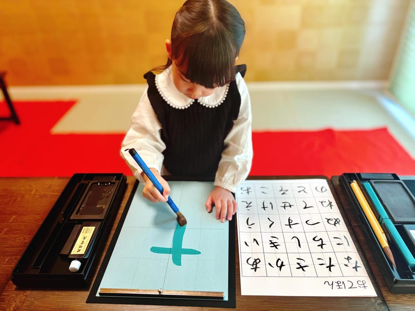 Osaka: Private Tea Ceremony and Calligraphy Experience - Who should book this Osaka experience?