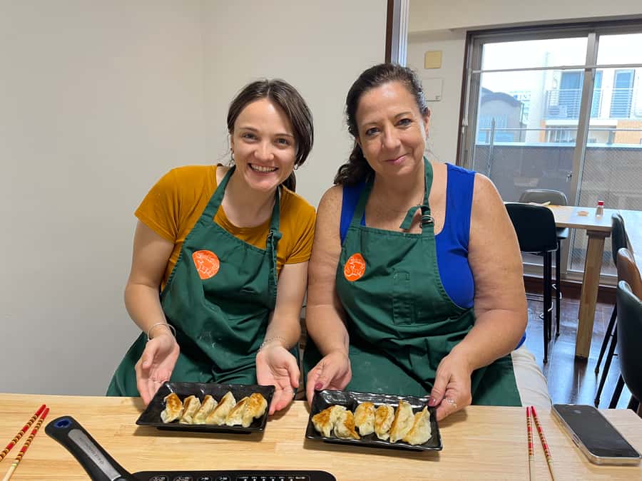 Osaka: Ramen and Gyoza Cooking Class in Dotonbori - Finding Cooking Sun at room 807